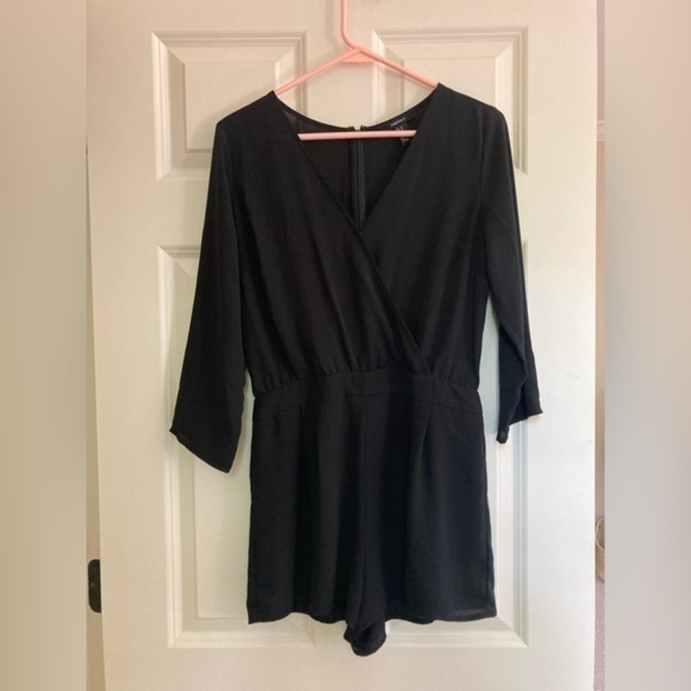 Basic‎ Black Romper